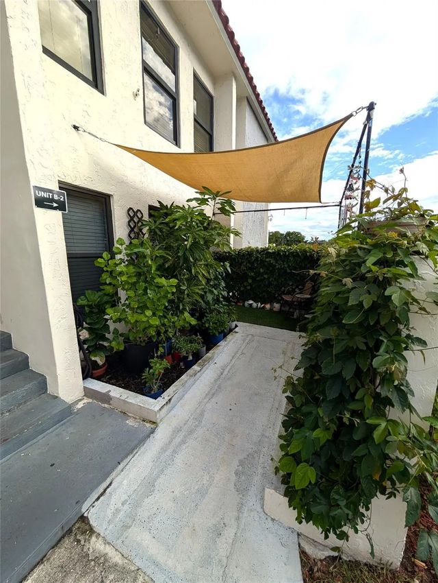 3155 Coral Hills Drive #b2, Coral Springs
