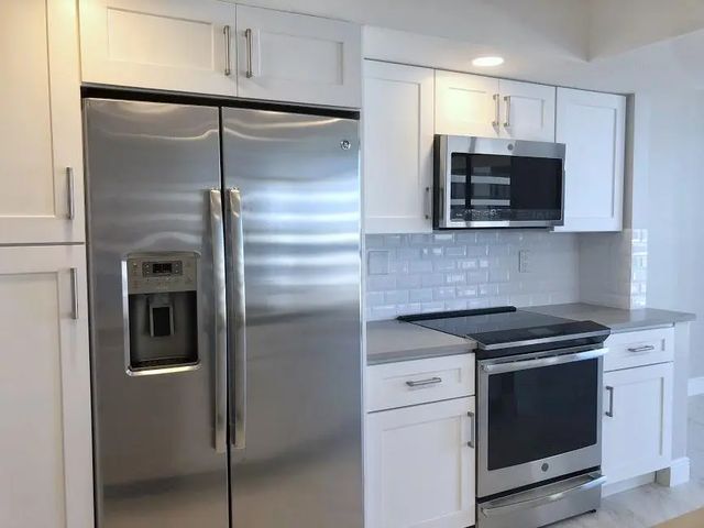 5 of 49 - 115 Lakeshore Drive #746, North Palm Beach, FL