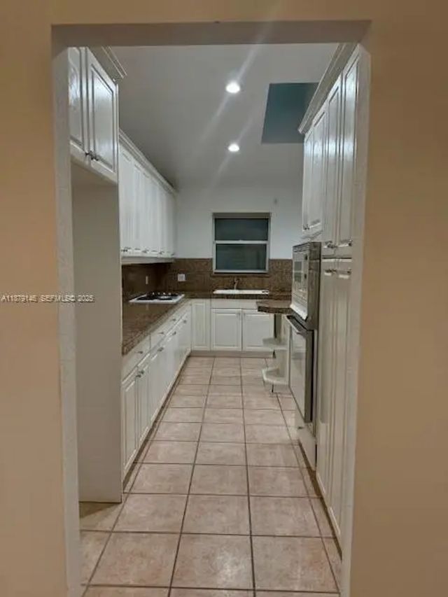 5 of 16 - 7425 Sw 170th Terrace, Palmetto Bay, FL
