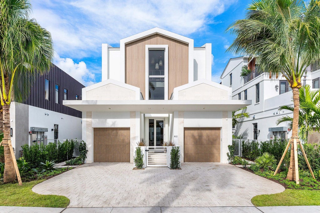 812 Palm Trail, Delray Beach