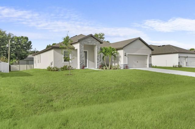 1526 Sw Nervia Avenue, Port St. Lucie