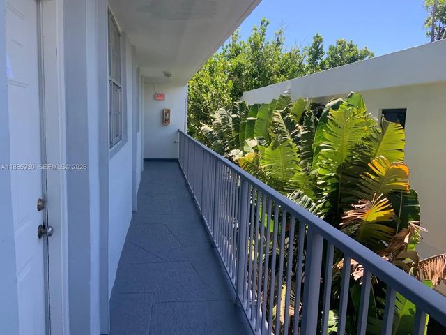 3 of 14 - 360 Meridian Avenue #4c, Miami Beach, FL