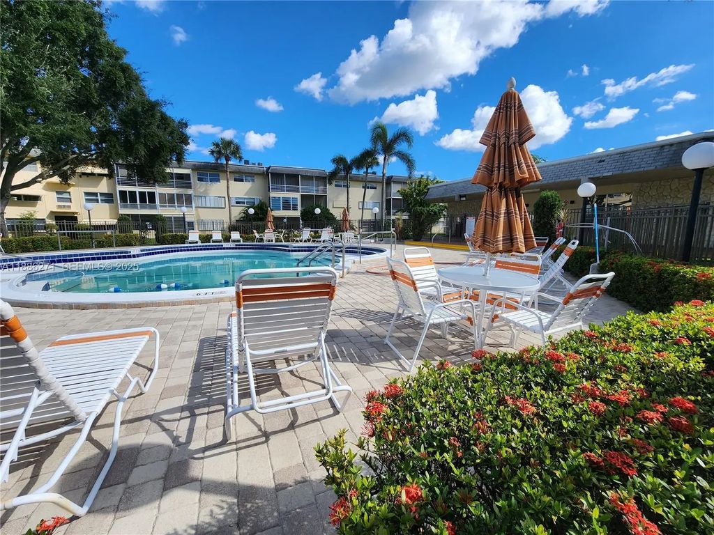 4431 Nw 16th Street #h109, Lauderhill