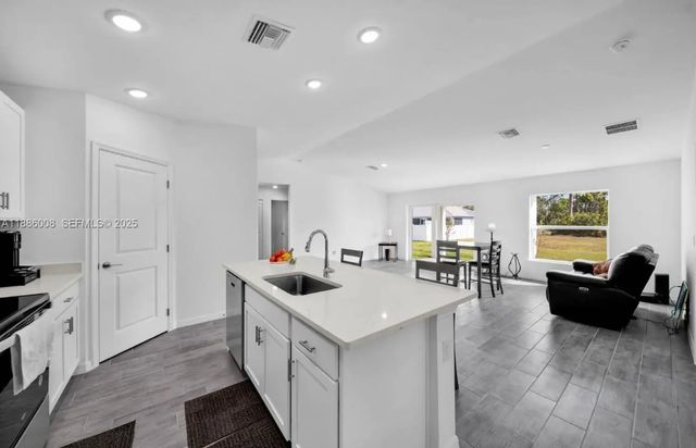 5 of 19 - 4217 Ne 23rd Place, Cape Coral, FL