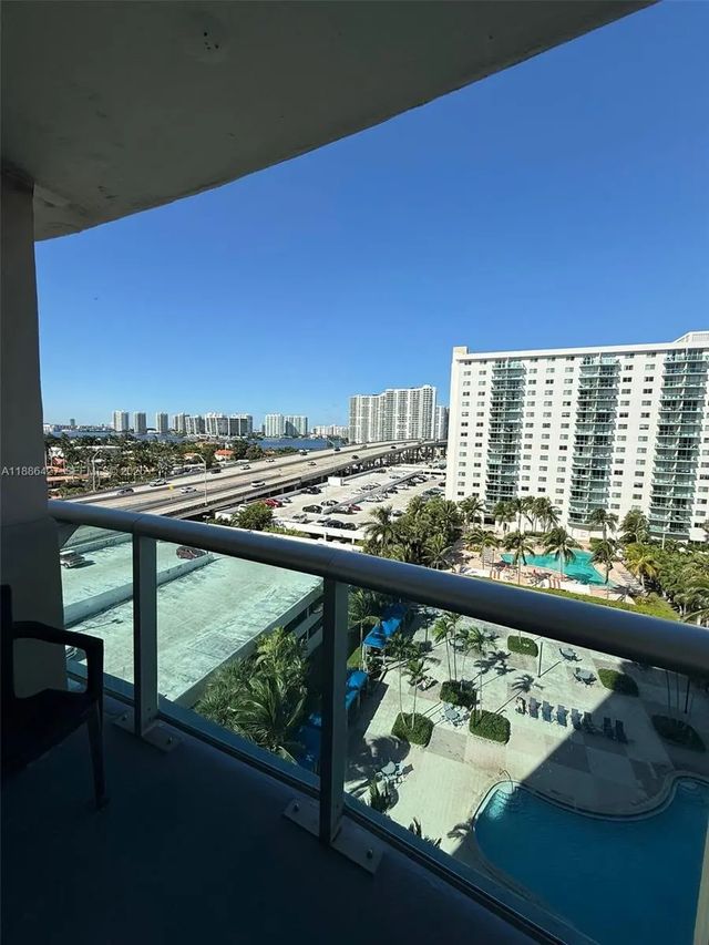 3 of 45 - 19370 Collins Avenue #904, Sunny Isles Beach, FL