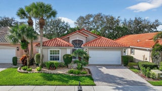 Photo of Listing #R11127755