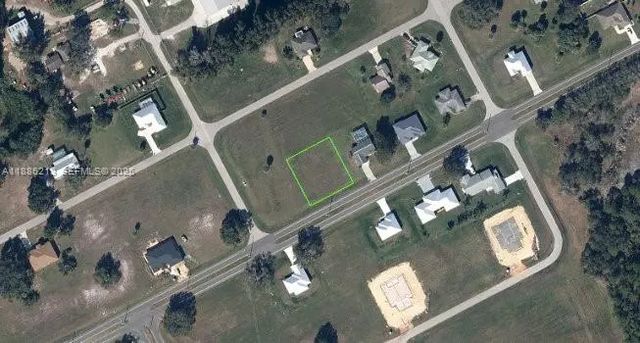 3033 Duane Palmer Boulevard, Sebring