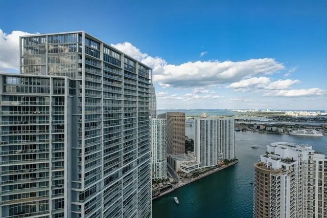 465 Brickell Avenue #2706, Miami