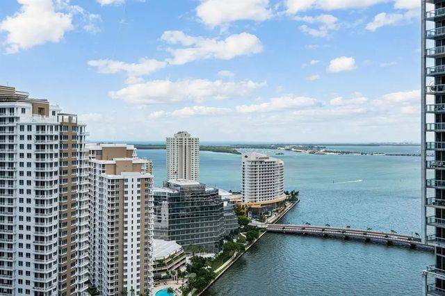 3 of 26 - 465 Brickell Avenue #2706, Miami, FL