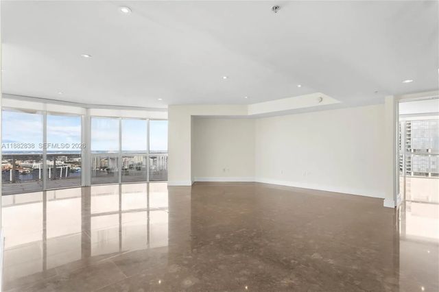 4 of 47 - 18201 Collins Avenue #5301, Sunny Isles Beach, FL
