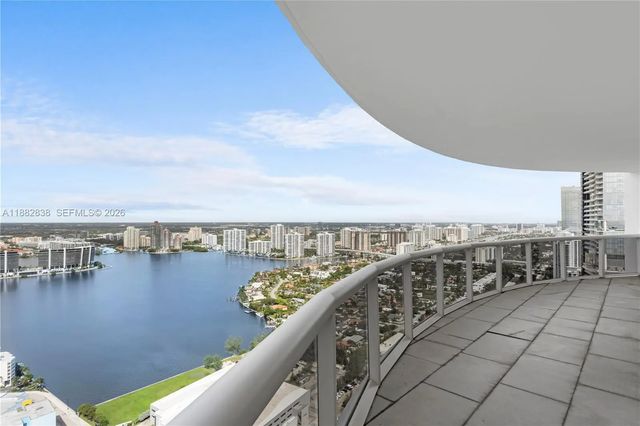 5 of 47 - 18201 Collins Avenue #5301, Sunny Isles Beach, FL