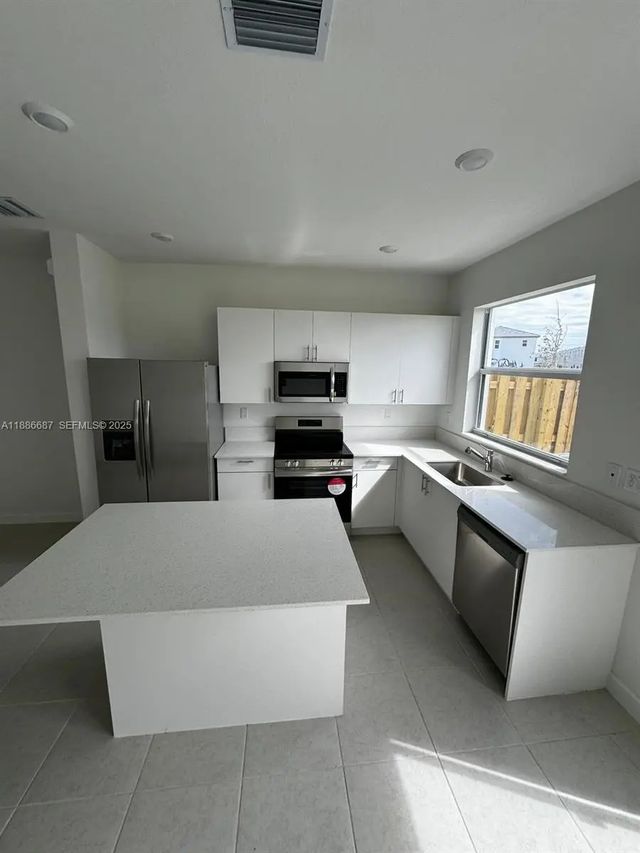 5 of 29 - 16270 Sw 292nd Street, Homestead, FL