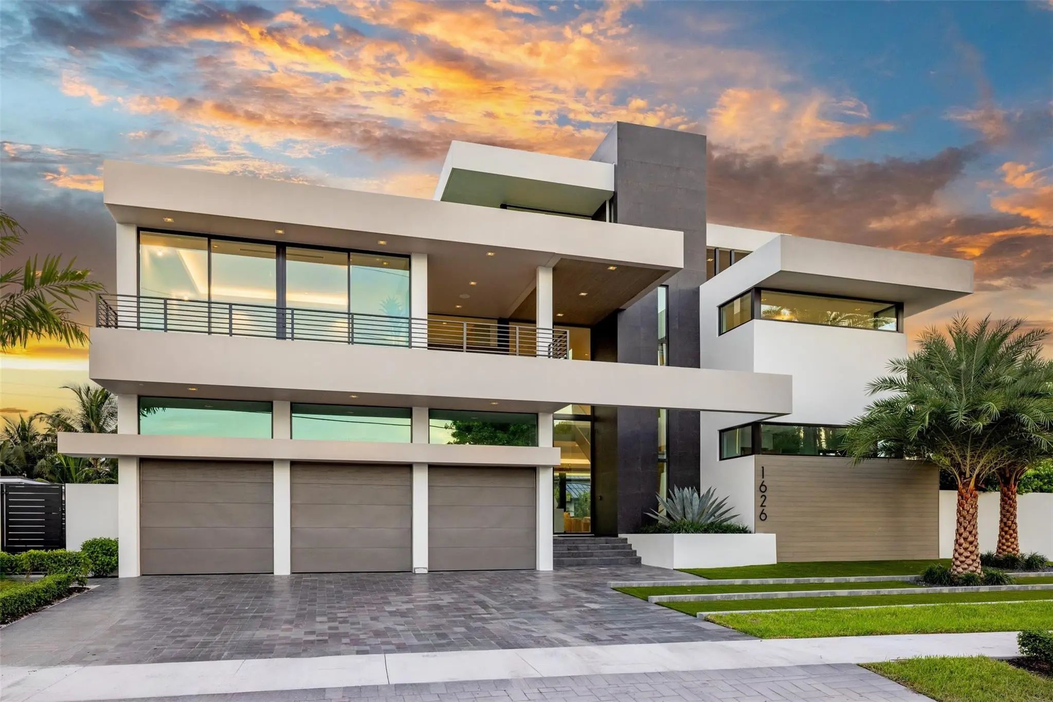 1626 E Lake Drive, Fort Lauderdale