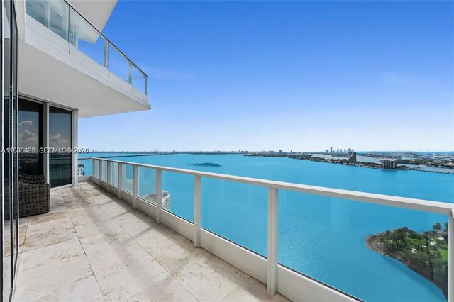 3 of 66 - 2020 N Bayshore Drive #2702, Miami, FL