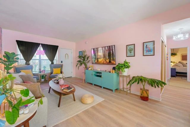 5 of 22 - 315 Van Buren Street #104b, Hollywood, FL