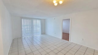 Photo of Listing #F10529150