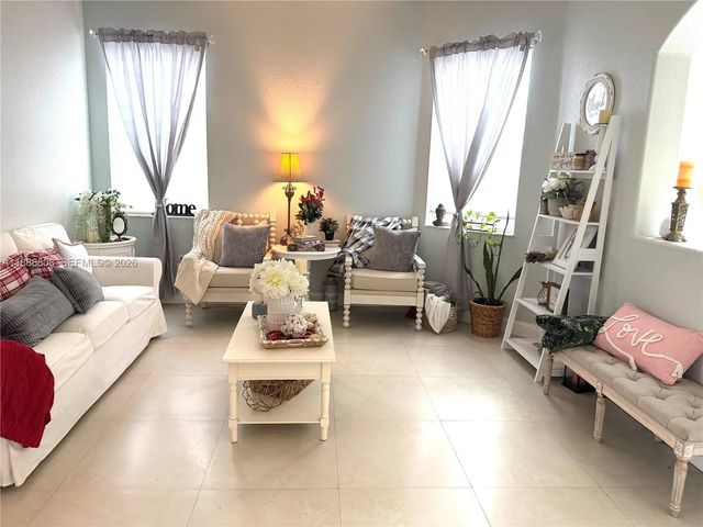 5 of 45 - 18247 Nw 88th Place, Hialeah, FL
