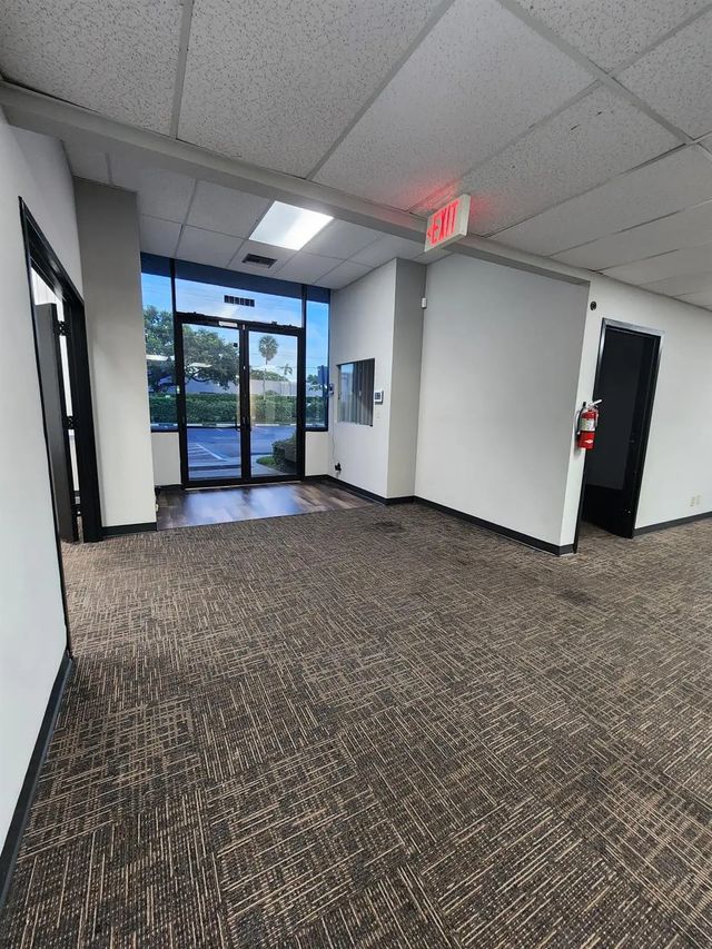 4 of 21 - 2841 Nw 62nd Street, Fort Lauderdale, FL
