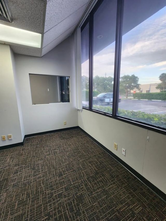 5 of 21 - 2841 Nw 62nd Street, Fort Lauderdale, FL