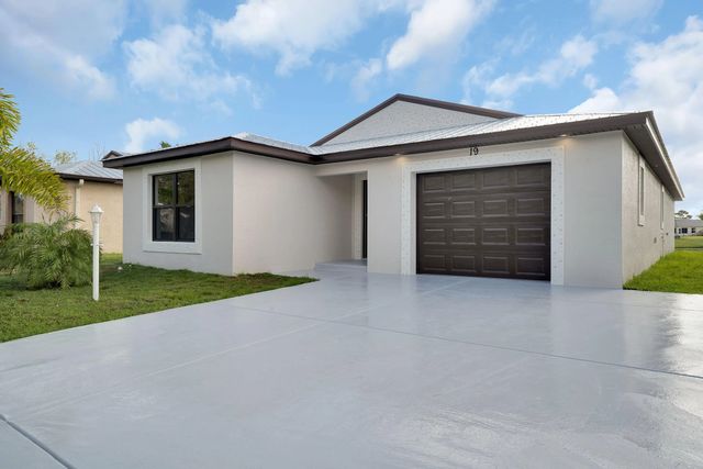 3 of 4 - 6564 Zapote Court, Fort Pierce, FL