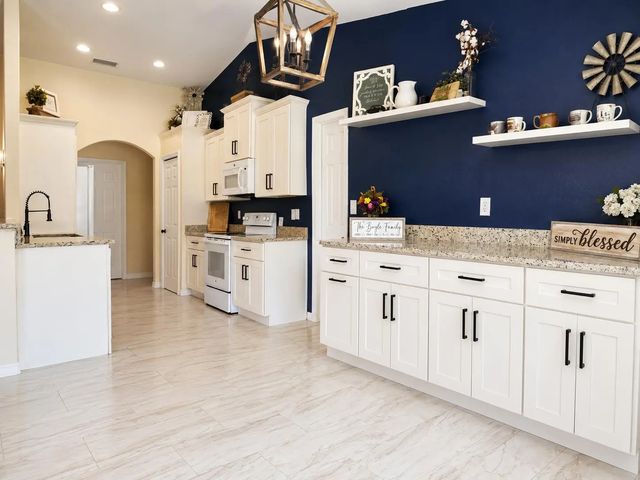 4 of 23 - 9134 Oviedo Street, Sebring, FL