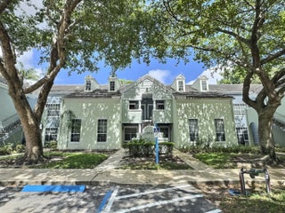 Photo of Listing #R11128213