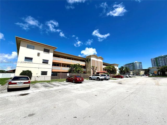 3 of 22 - 1885 Ne 121st Street #3, North Miami, FL