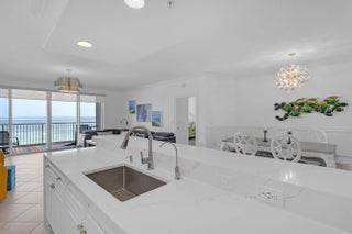 Photo of Listing #R11128240