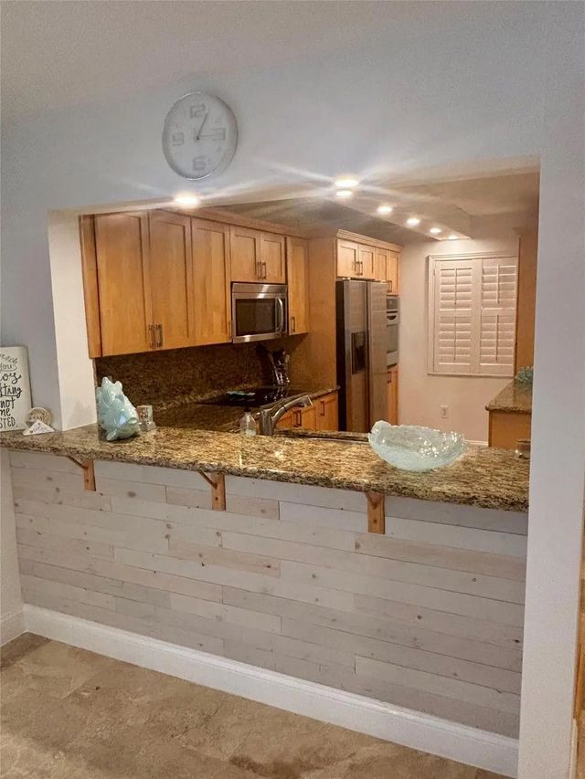 5 of 28 - 10980 S Ocean Drive #114, Jensen Beach, FL