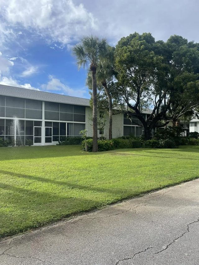 2 of 29 - 2 Garden Street #106m, Tequesta, FL