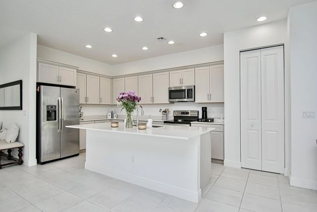 2 of 43 - 16420 Sandy Shore Drive, Loxahatchee, FL