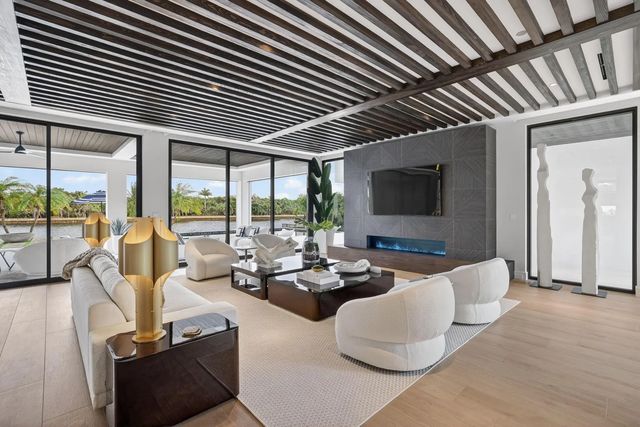 3 of 94 - 1918 Intracoastal Drive, Fort Lauderdale, FL