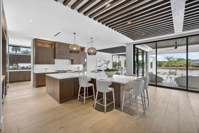4 of 94 - 1918 Intracoastal Drive, Fort Lauderdale, FL