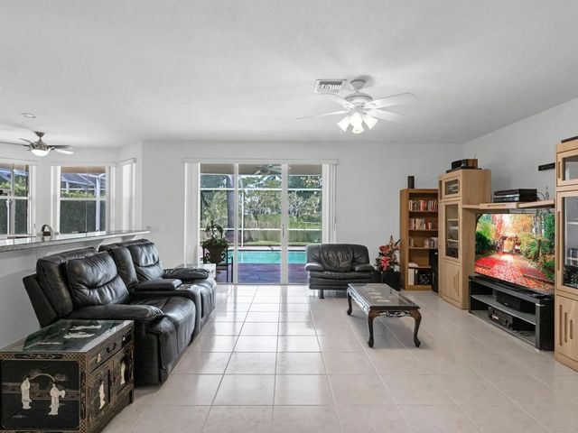 5 of 63 - 4032 Pinewood Lane, Weston, FL