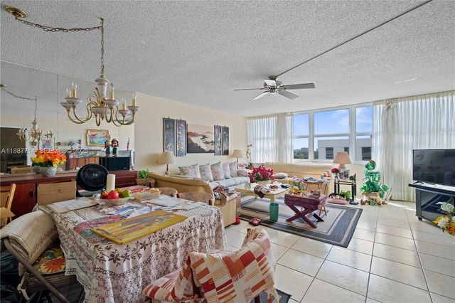 1160 N Federal Highway #1018, Fort Lauderdale