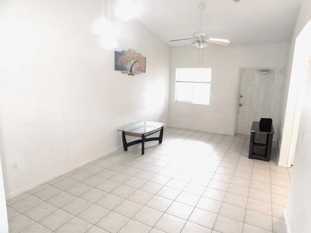 5 of 13 - 3800 N Jog Road #204, West Palm Beach, FL