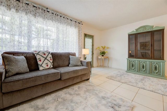 5 of 47 - 2031 Durham B #2031, Deerfield Beach, FL