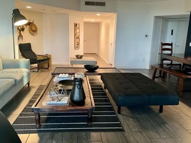 2 of 31 - 21055 Yacht Club Drive #606, Aventura, FL