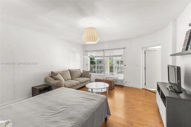 3 of 19 - 1241 14th Street #9, Miami Beach, FL