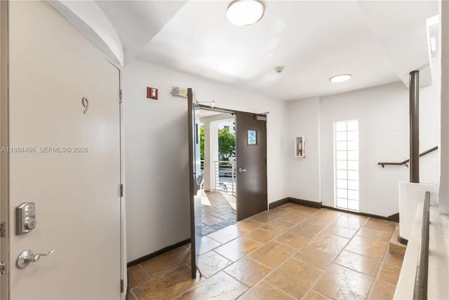 4 of 19 - 1241 14th Street #9, Miami Beach, FL
