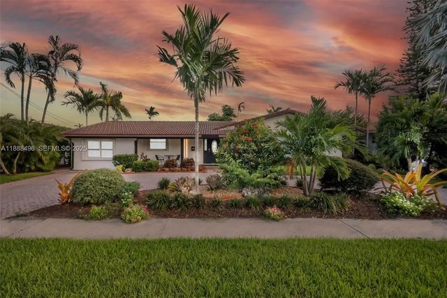 5830 Ne 14th Road, Fort Lauderdale