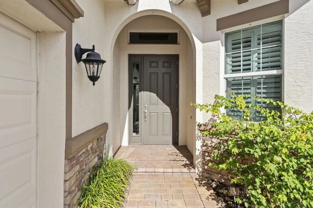 5 of 72 - 10937 Sw Visconti Way, Port St. Lucie, FL
