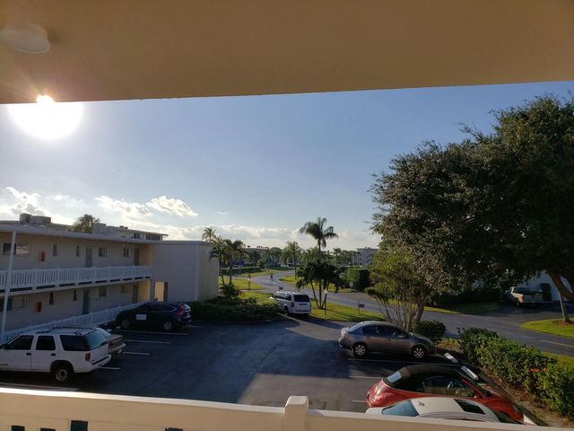 2534 Garden Drive S #202, Lake Worth