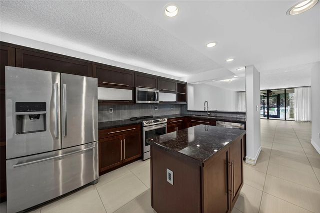 2 of 42 - 1100 Se 5th Court #53, Pompano Beach, FL
