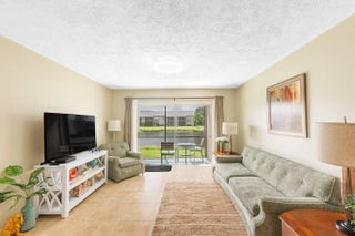 Photo of Listing #R11128839