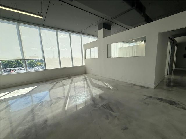 4 of 11 - 42 Nw 27th Avenue #302, Miami, FL