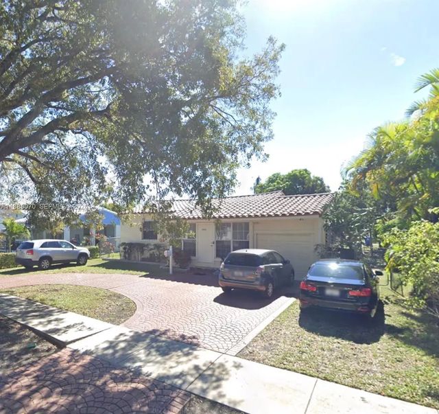 2 of 3 - 1852 Fletcher Street, Hollywood, FL