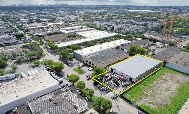 8230 Nw 56th Street, Doral