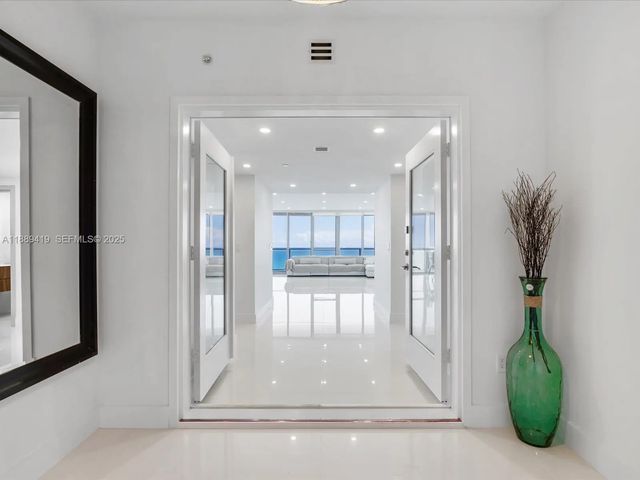 2 of 59 - 3101 S Ocean Drive #1608, Hollywood, FL