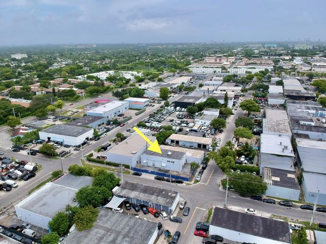 2 of 29 - 5751 Dawson Street, Hollywood, FL